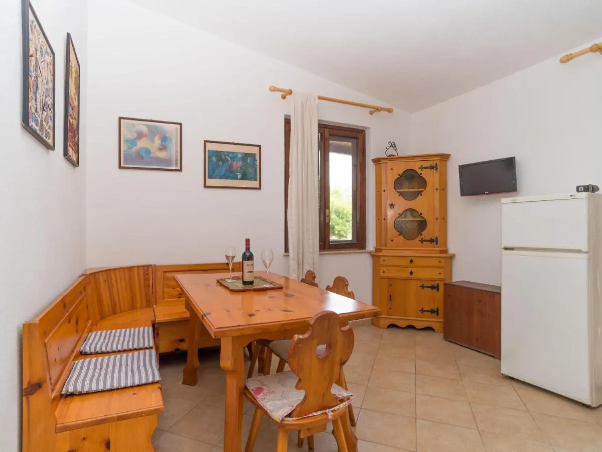 Locazione Turistica Valle degli Oleandri - REI185 Monte Nai 0*,